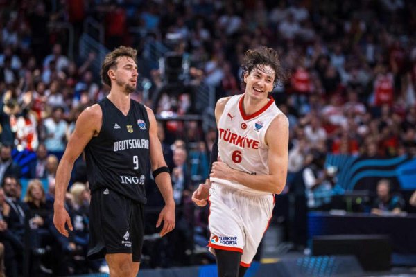 股票配资程序 宝刀未老！前骑士马刺侧翼大将打满全场依然有着出色的表现？